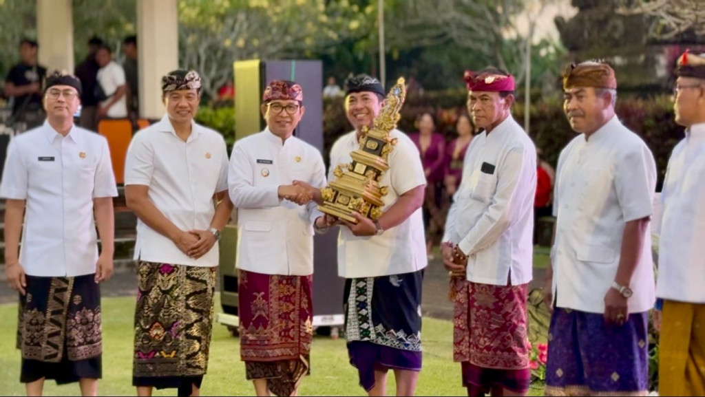 Desa Darmasaba Raih Juara 1 Lomba Desa Tingkat Kabupaten Badung